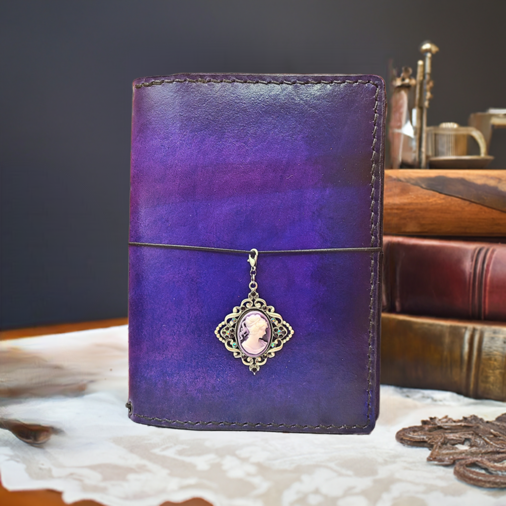 Gothic Travelers Notebook Leather B6